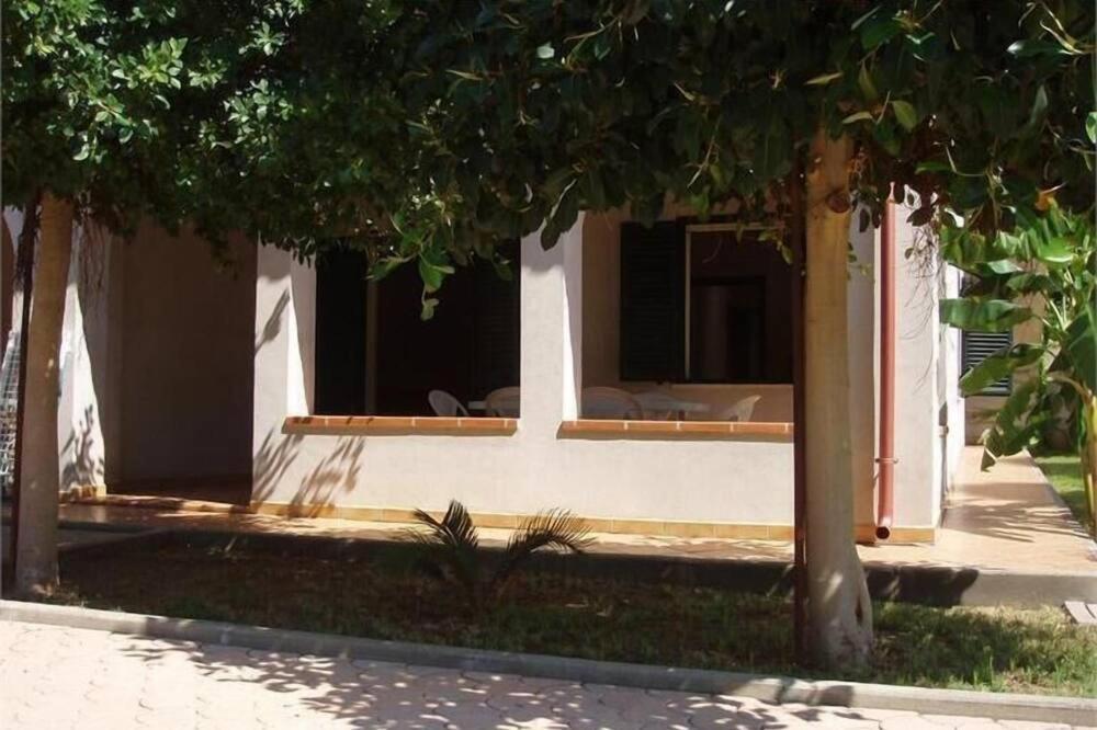 Delta Club Residence Capo Vaticano Exterior foto