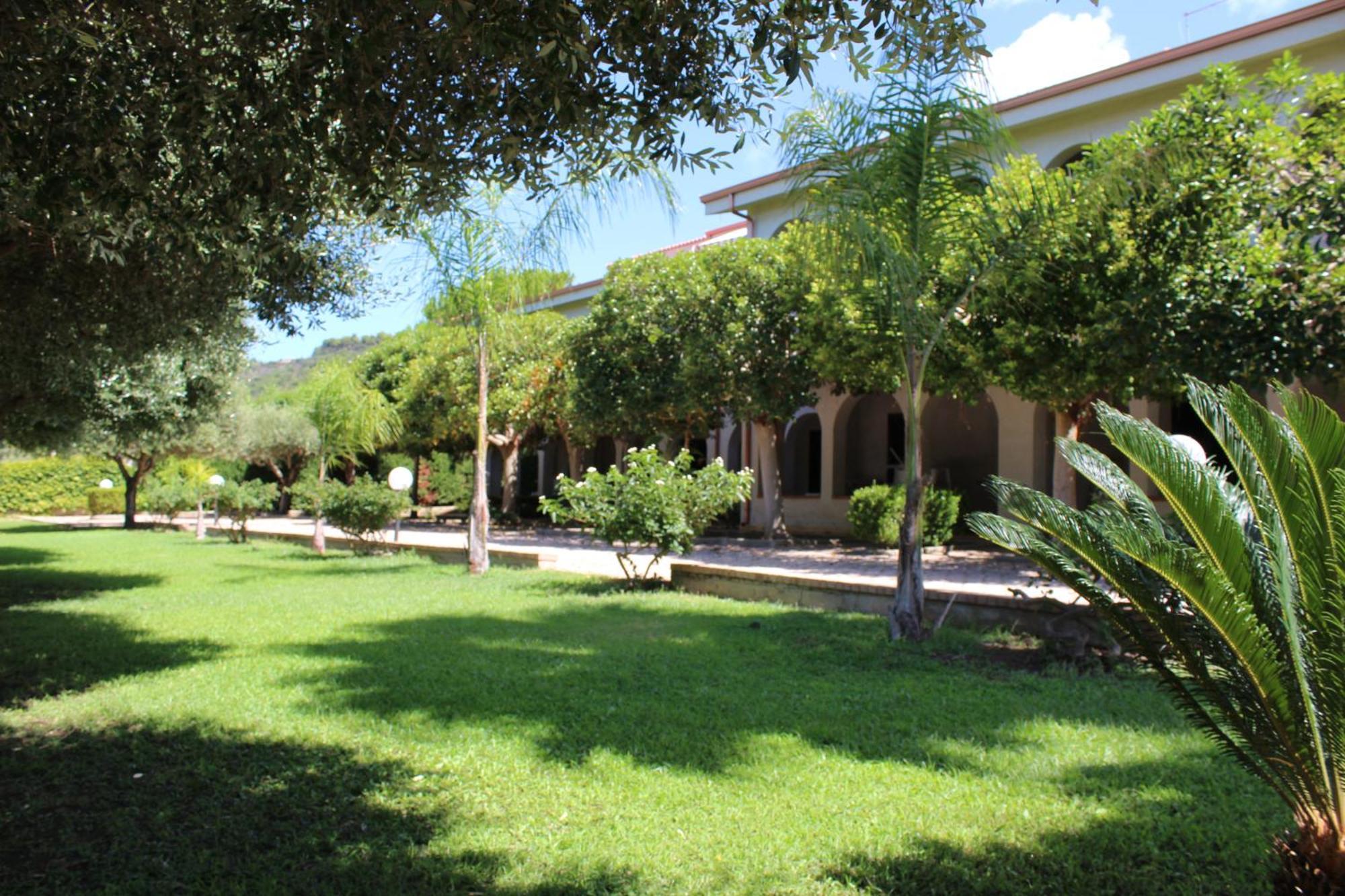 Delta Club Residence Capo Vaticano Exterior foto