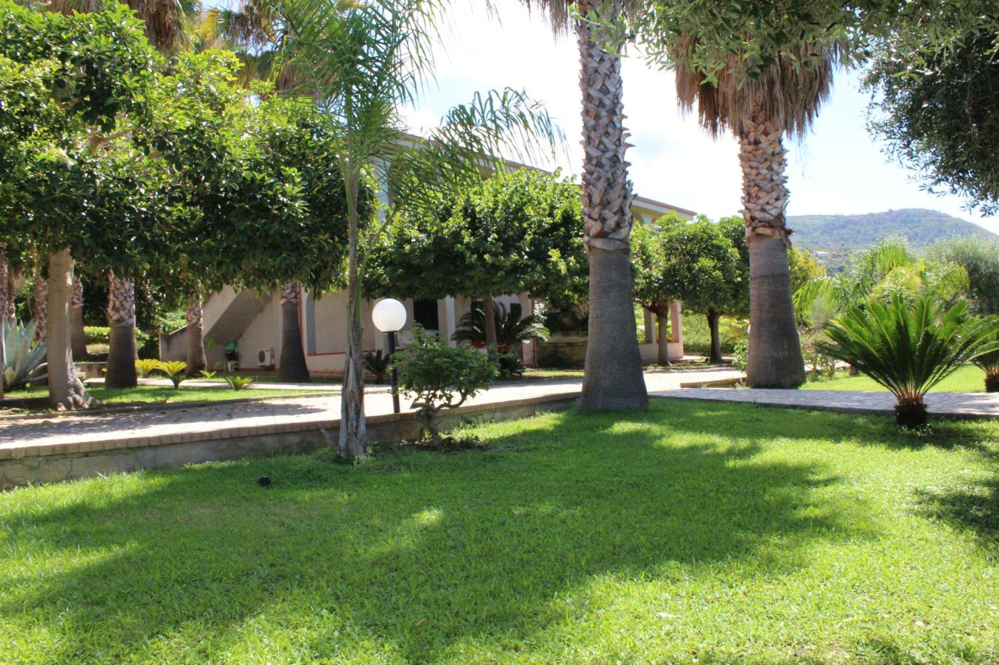 Delta Club Residence Capo Vaticano Exterior foto